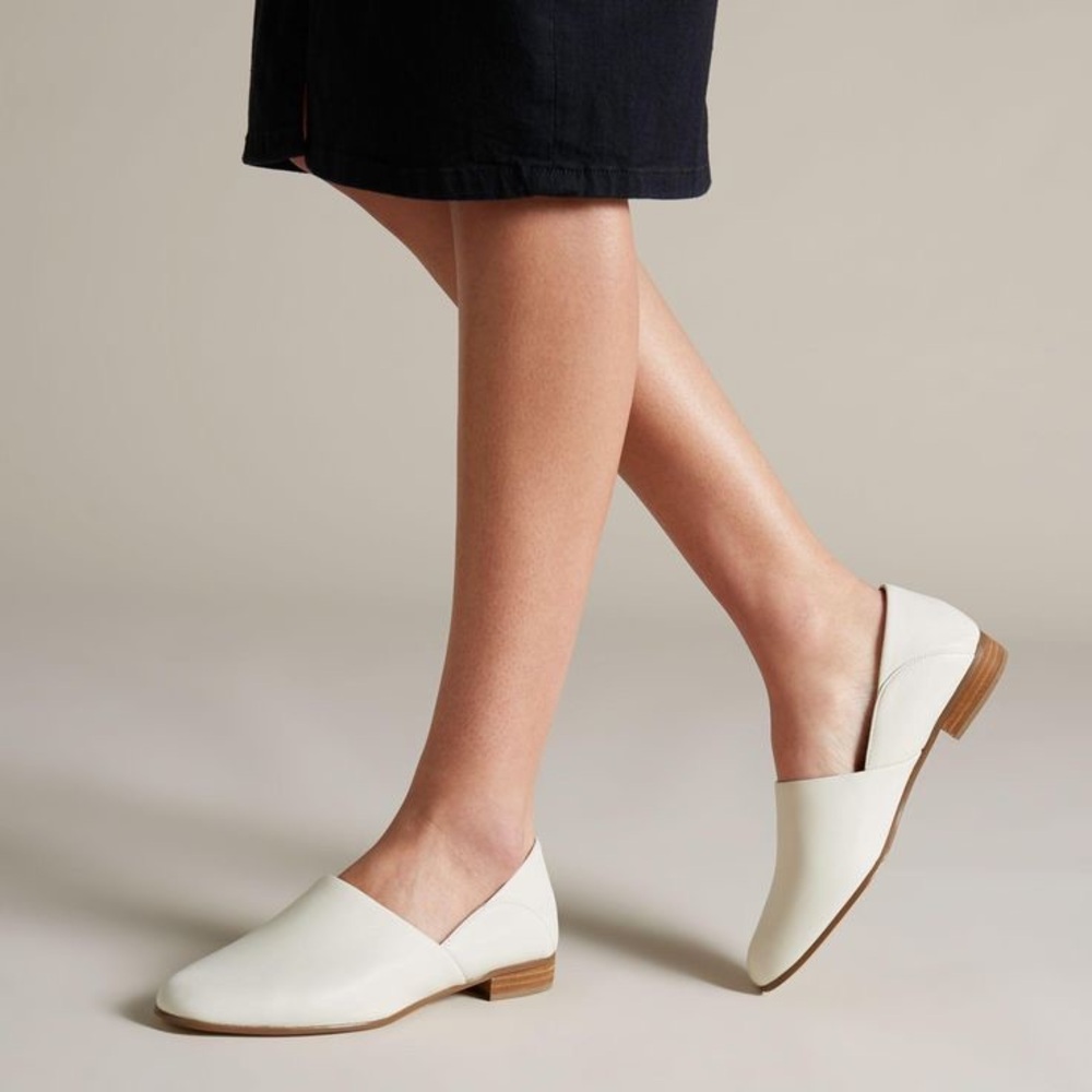 Clark’s pure tone loafer